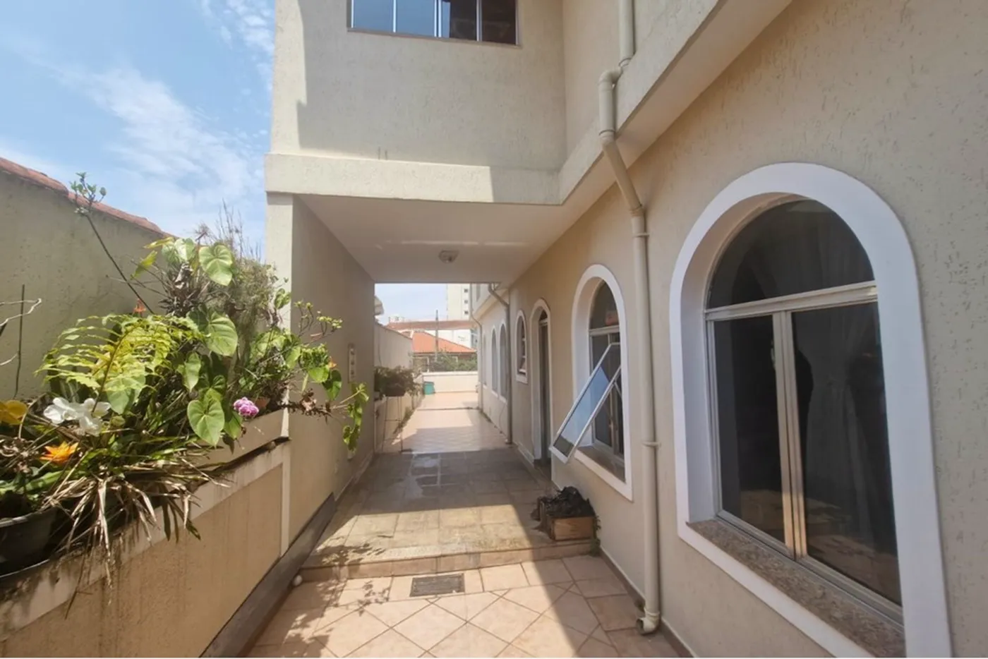 JSPNODC 126 602291018-182 - REMAX B12 Exclusividades
