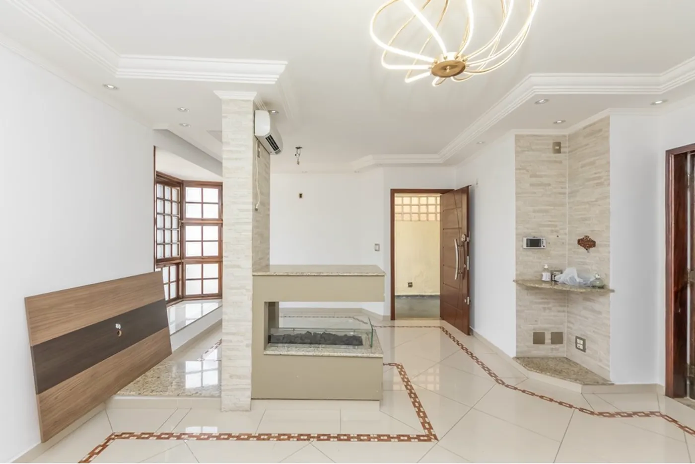 VNC 1214 Casa 602291041-36 - REMAX B12 Exclusividades