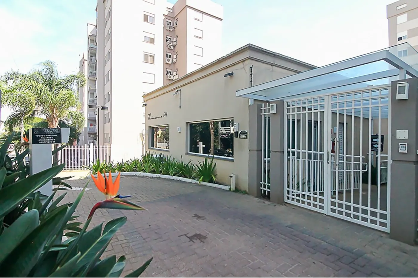 TMM 581 Apto 610191072-1 - REMAX Casa Sul Exclusividades