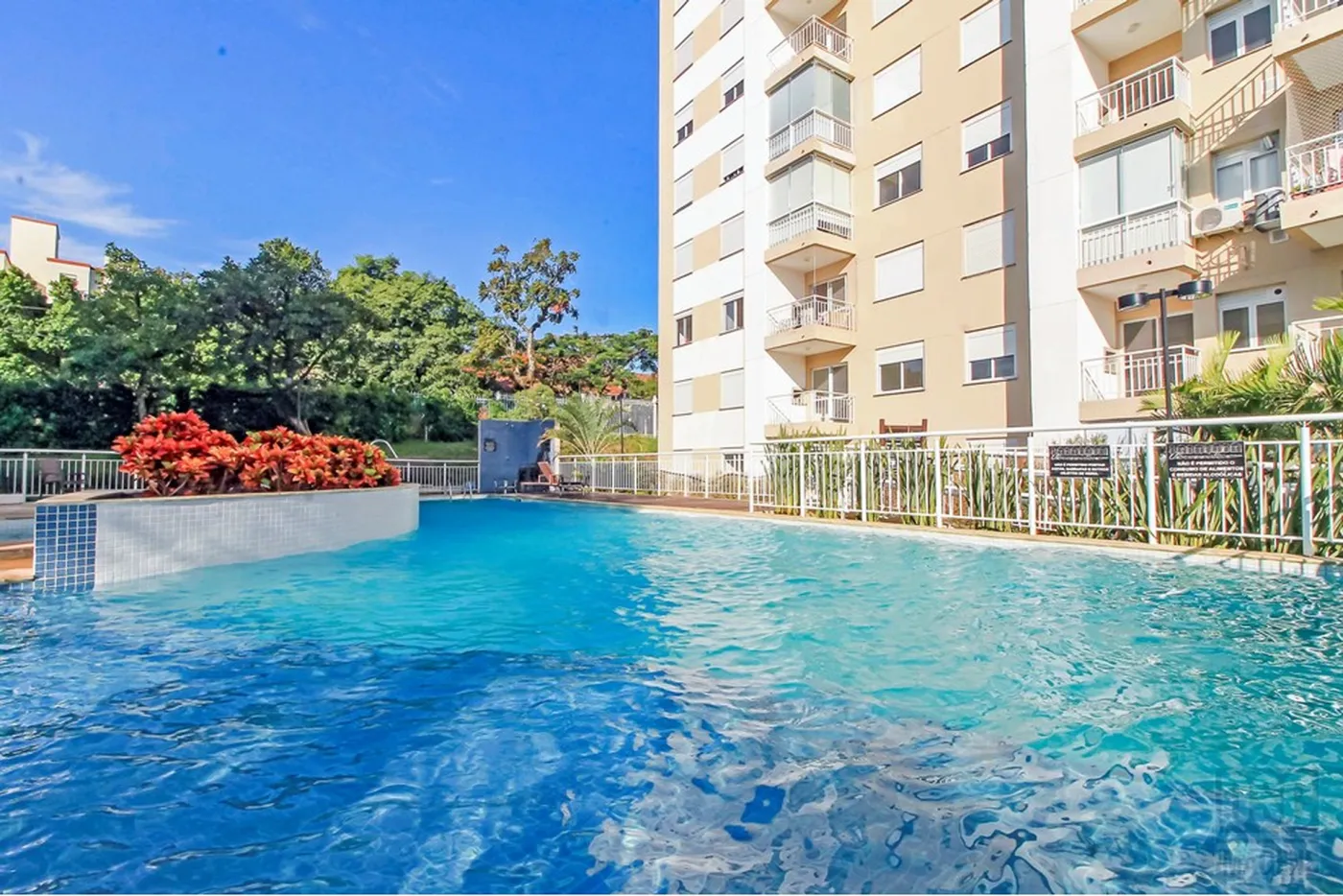 TMM 581 Apto 610191072-1 - REMAX Casa Sul Exclusividades