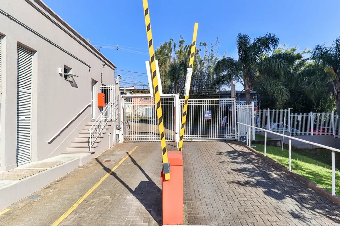TMM 581 Apto 610191072-1 - REMAX Casa Sul Exclusividades