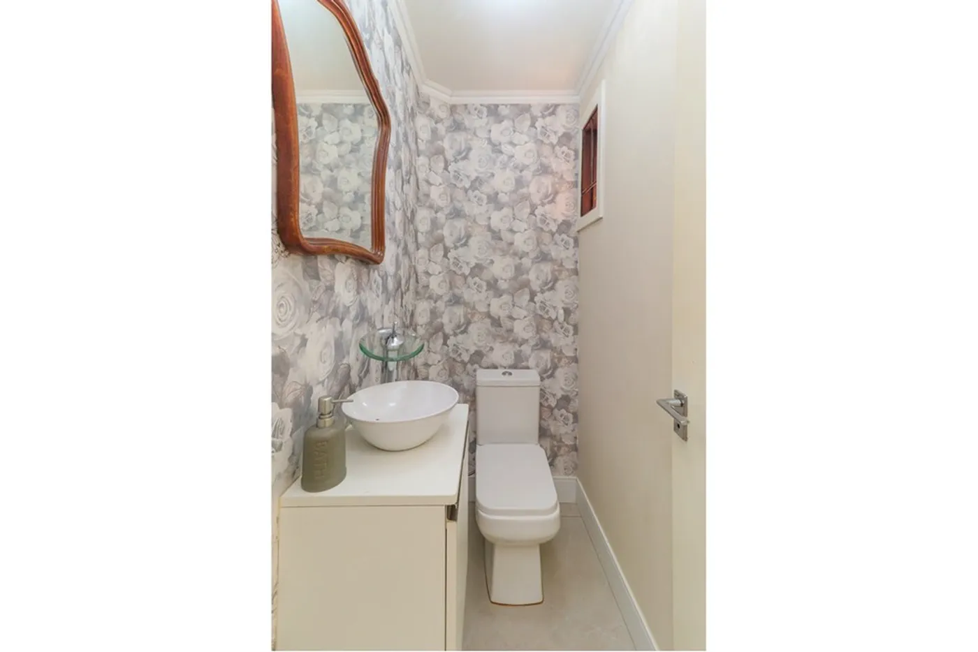 JIMSC 152 Casa 612511073-5 - REMAX Moderna Exclusividades