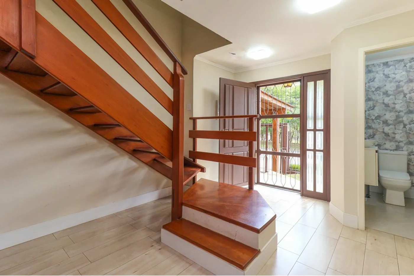 JIMSC 152 Casa 612511073-5 - REMAX Moderna Exclusividades