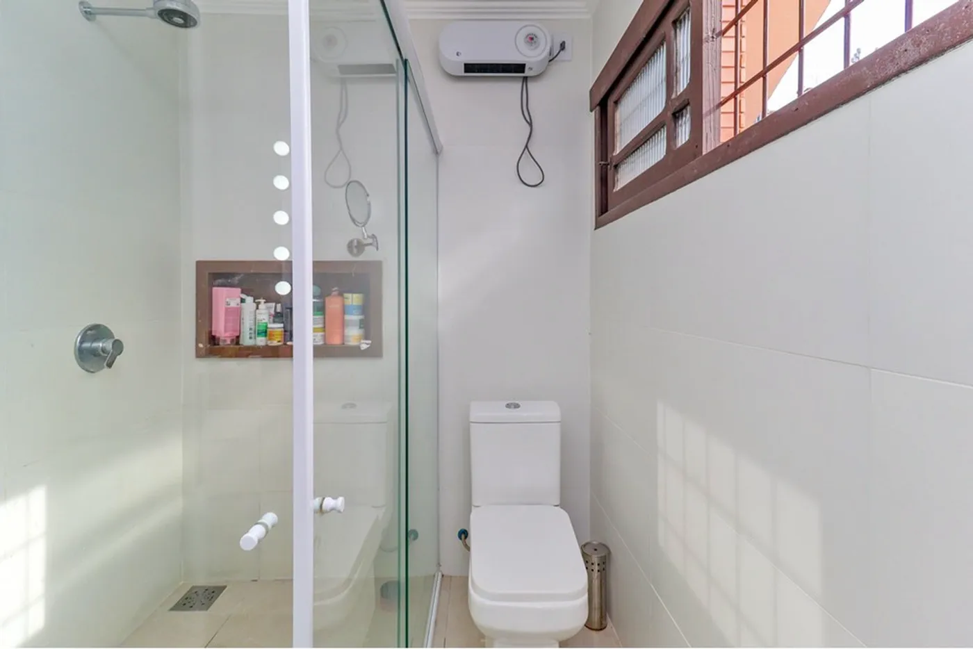 JIMSC 152 Casa 612511073-5 - REMAX Moderna Exclusividades