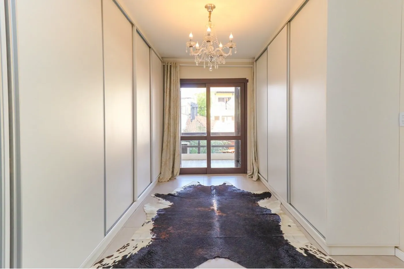 JIMSC 152 Casa 612511073-5 - REMAX Moderna Exclusividades