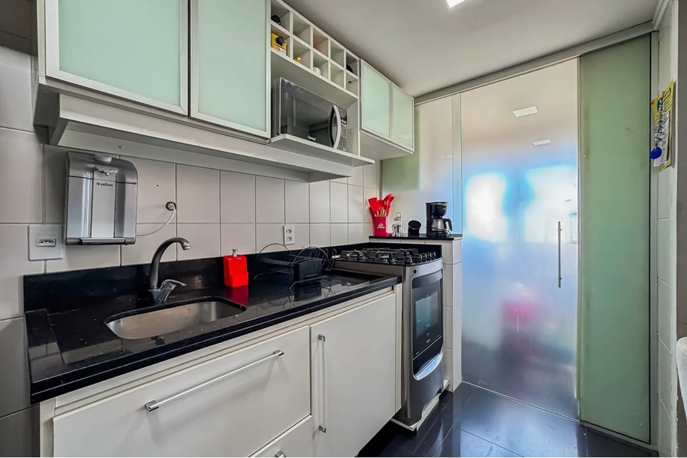 JISJES 251 Apto 612521072-25 - REMAX Place Exclusividades