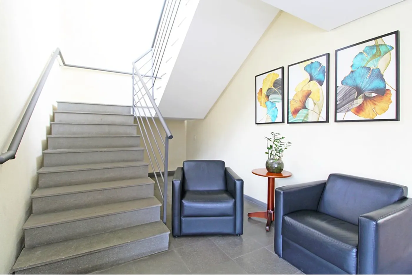 JISJES 251 Apto 612521072-25 - REMAX Place Exclusividades
