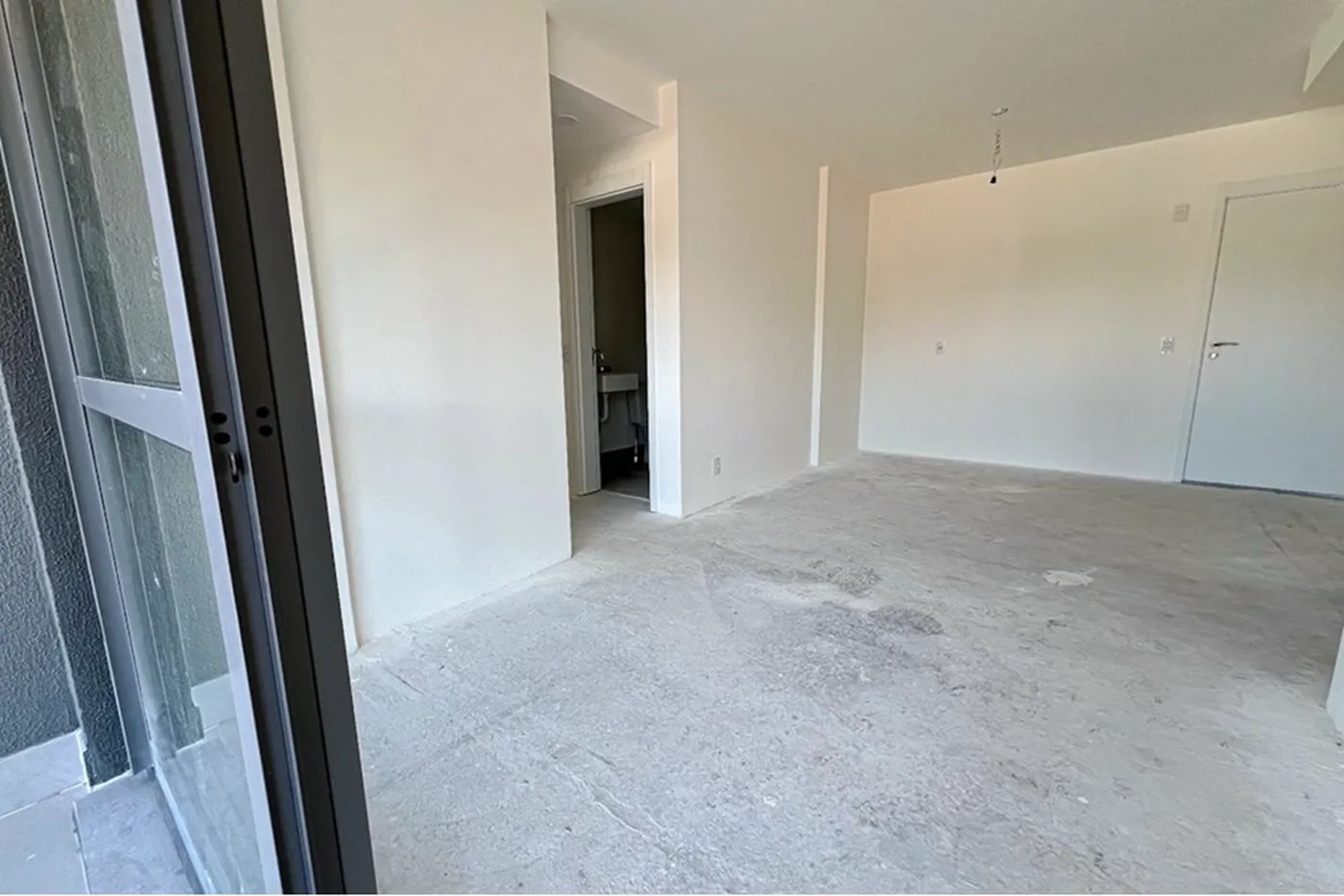 BVAS 285 Apto 610371008-102 - REMAX Rocket Exclusividades