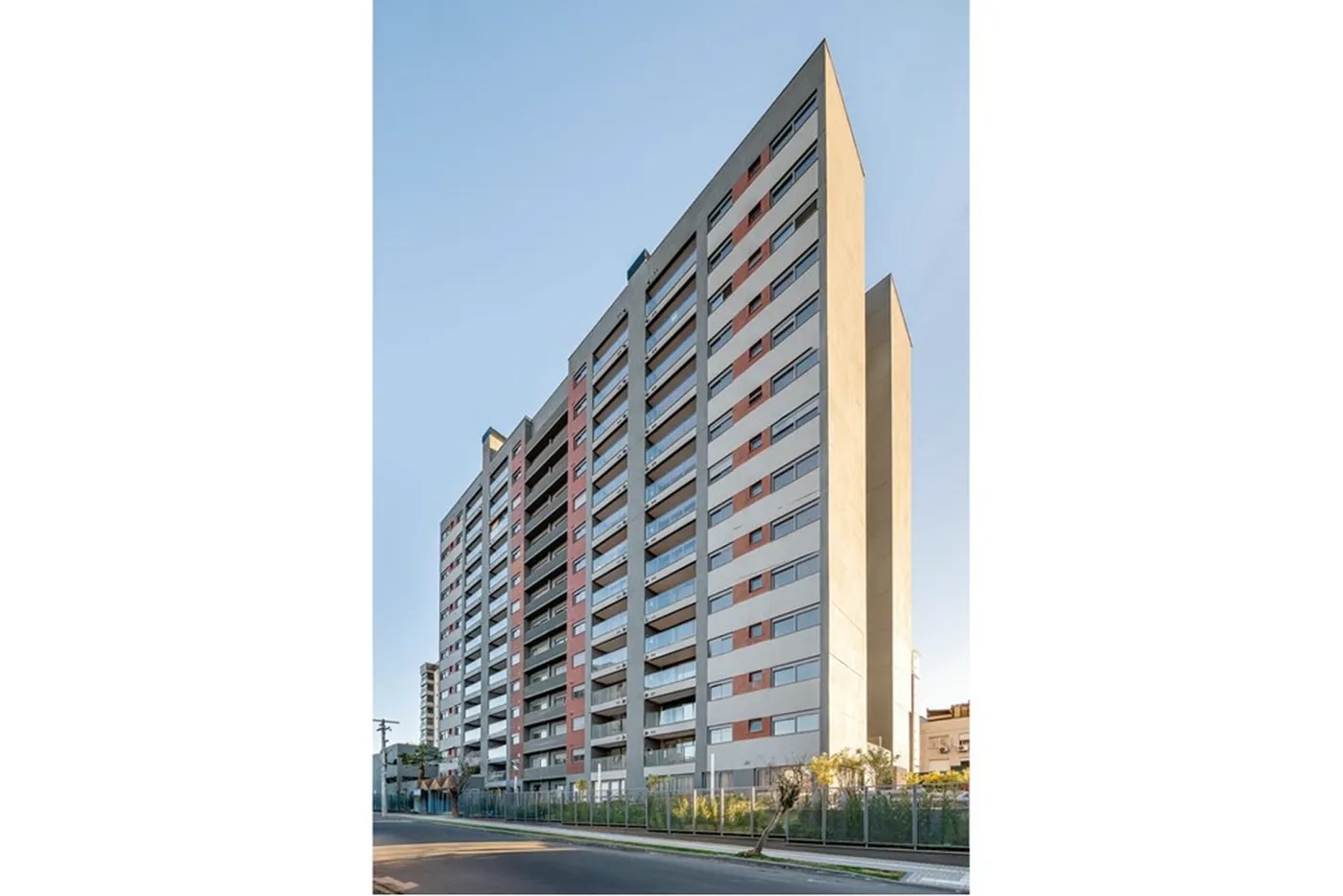 BVAS 285 Apto 610371008-102 - REMAX Rocket Exclusividades