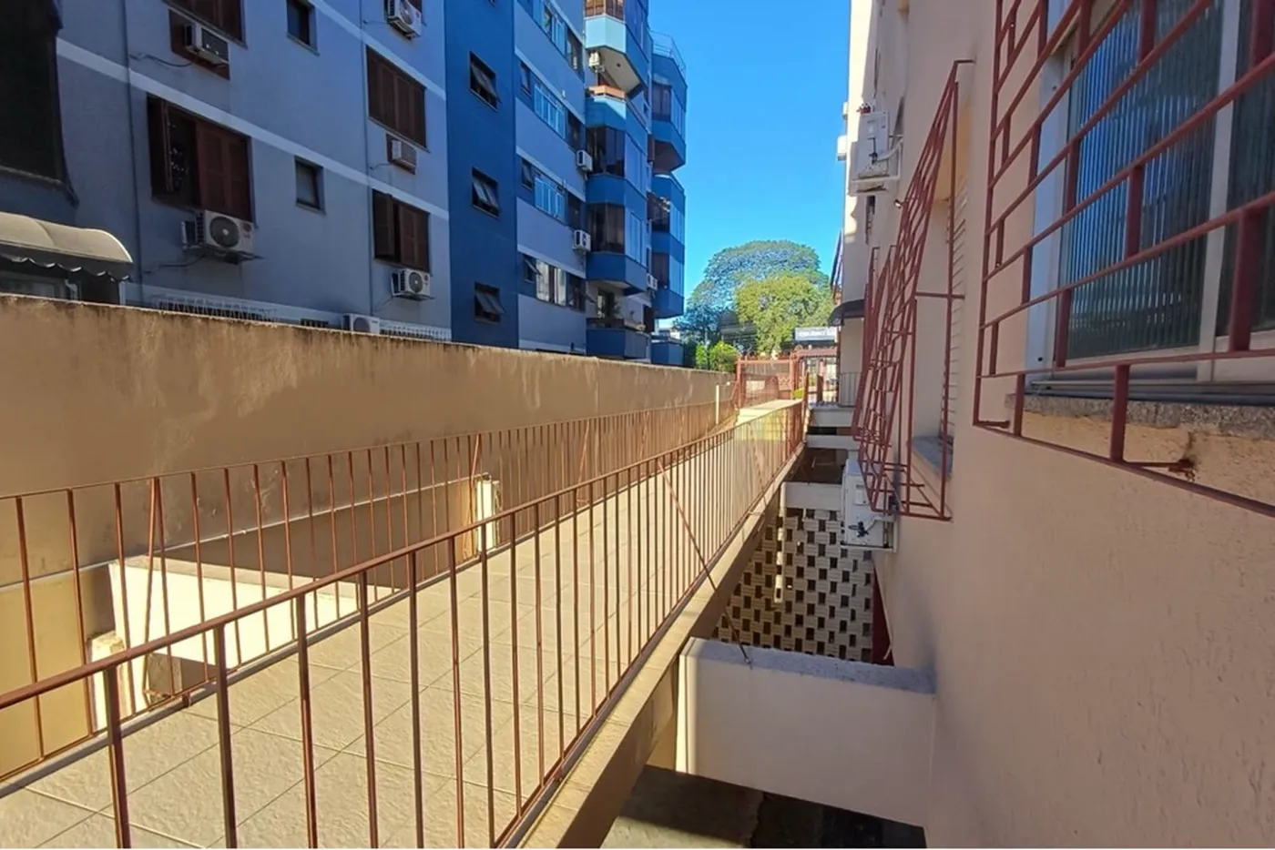 VIAS 397 Apto 612541029-16 - REMAX Street Exclusividades