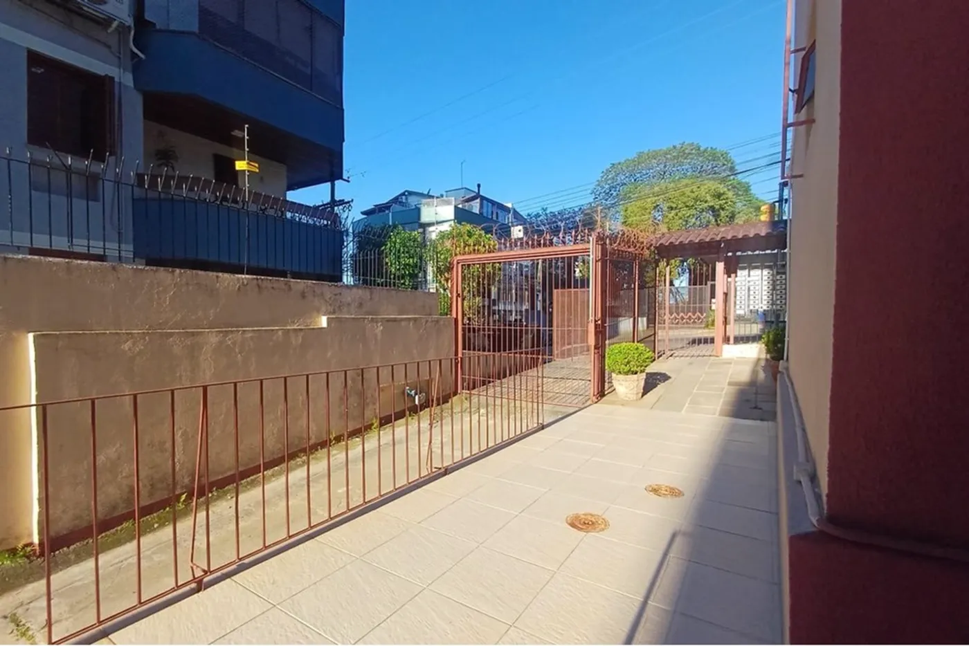 VIAS 397 Apto 612541029-16 - REMAX Street Exclusividades