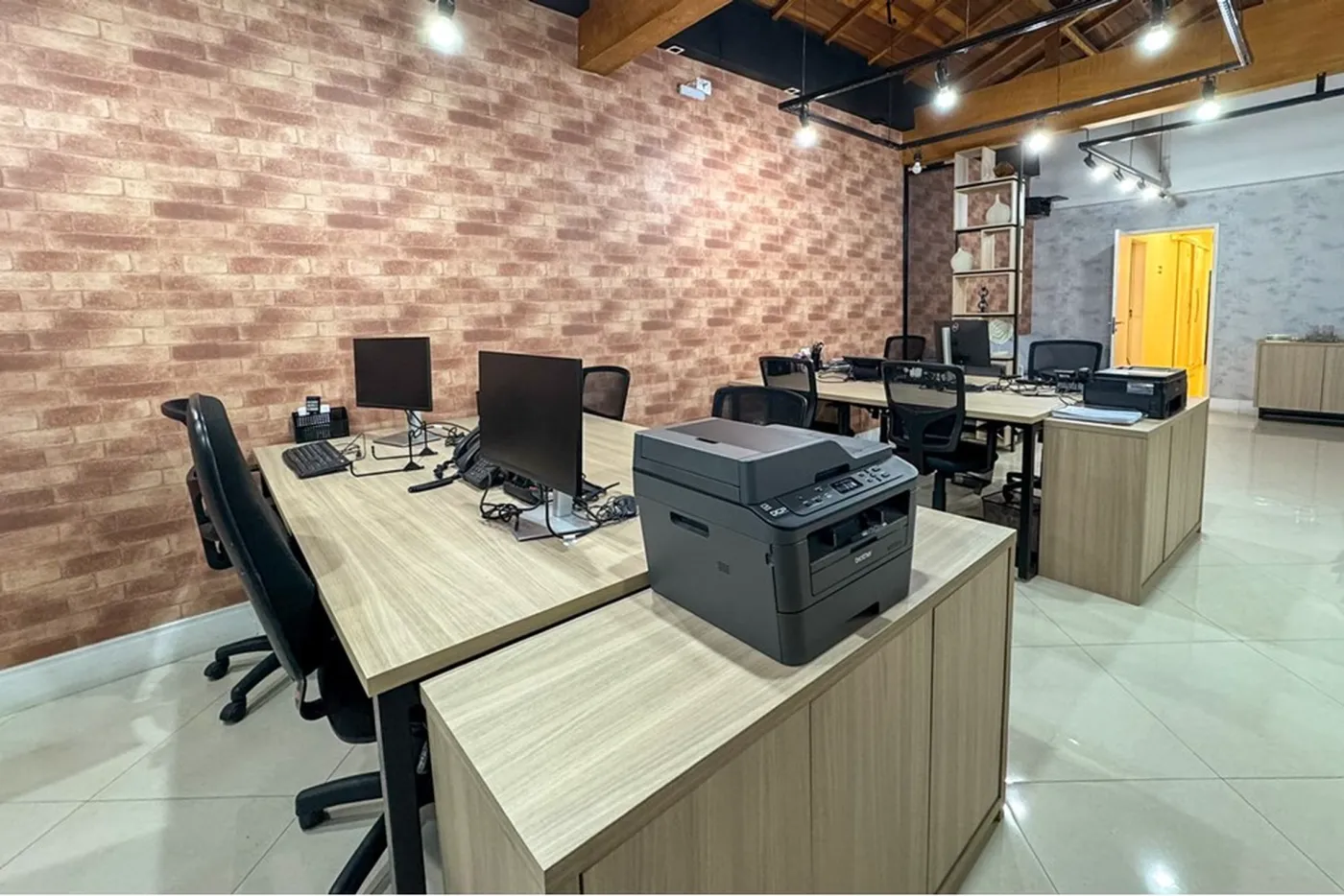 SCDS 246 Prédio 601301001-37 - Remax Studio 76 Exclusividades