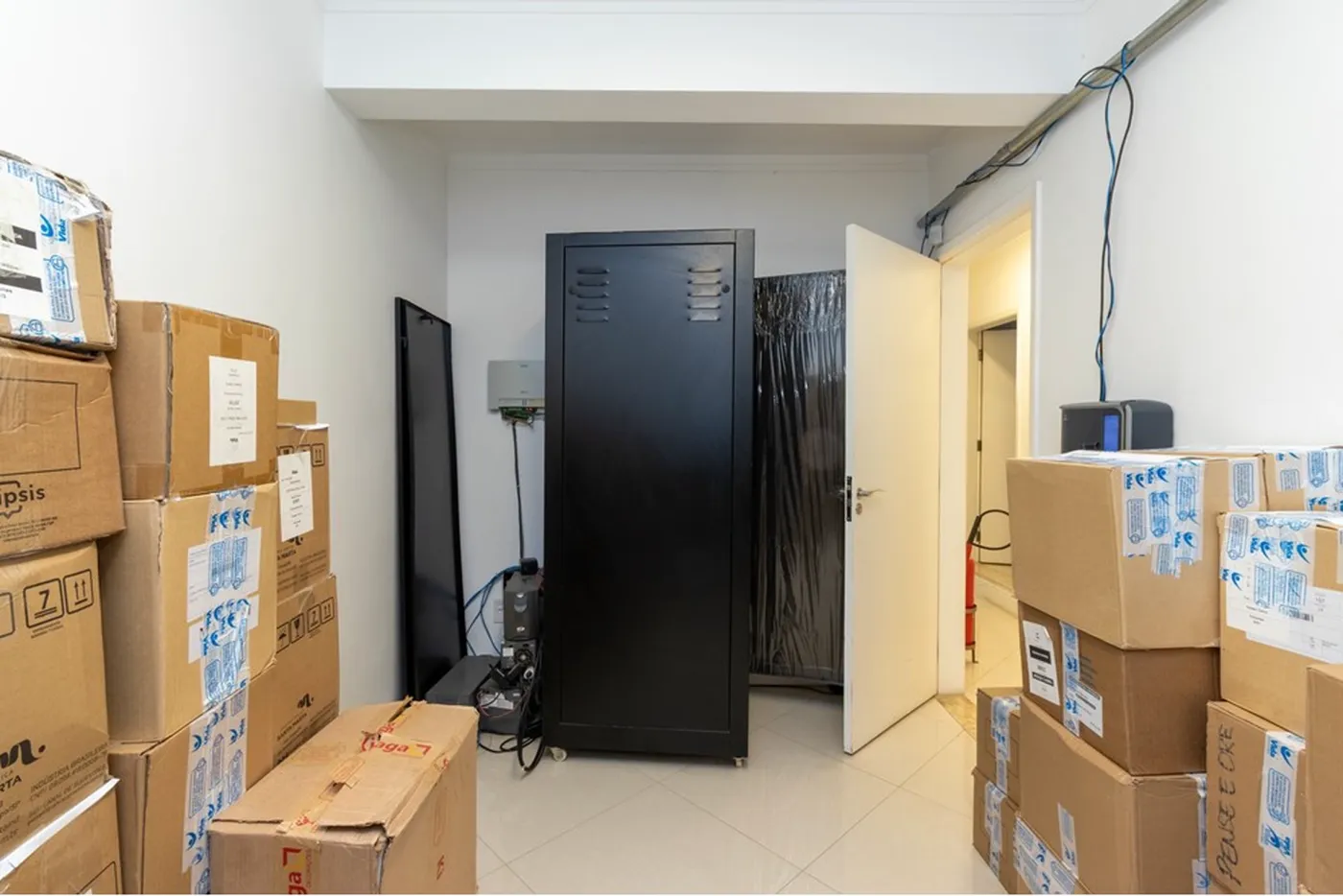 SCDS 246 Prédio 601301001-37 - Remax Studio 76 Exclusividades