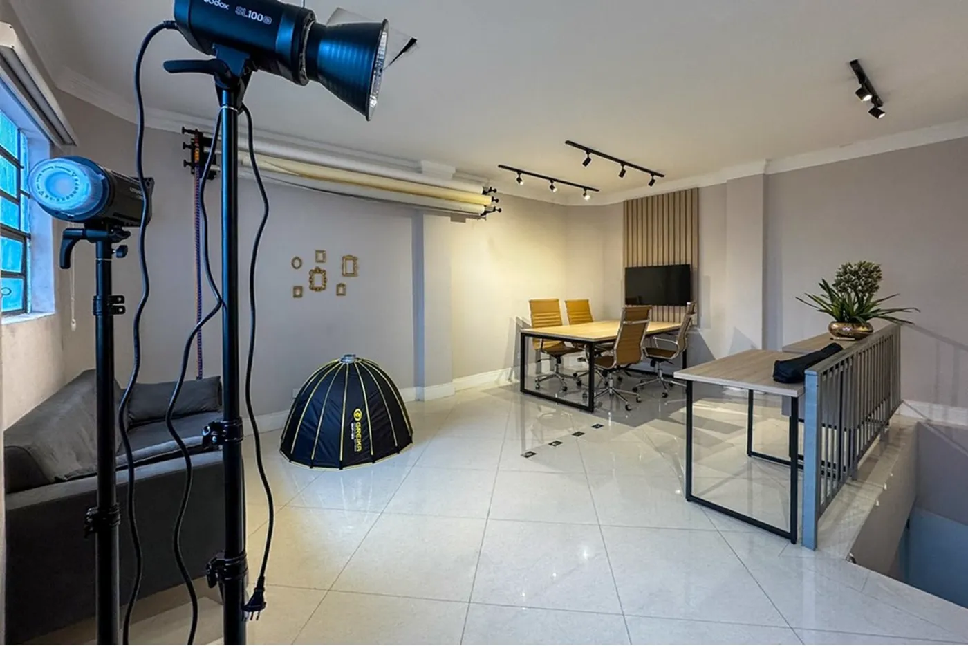 SCDS 246 Prédio 601301001-37 - Remax Studio 76 Exclusividades