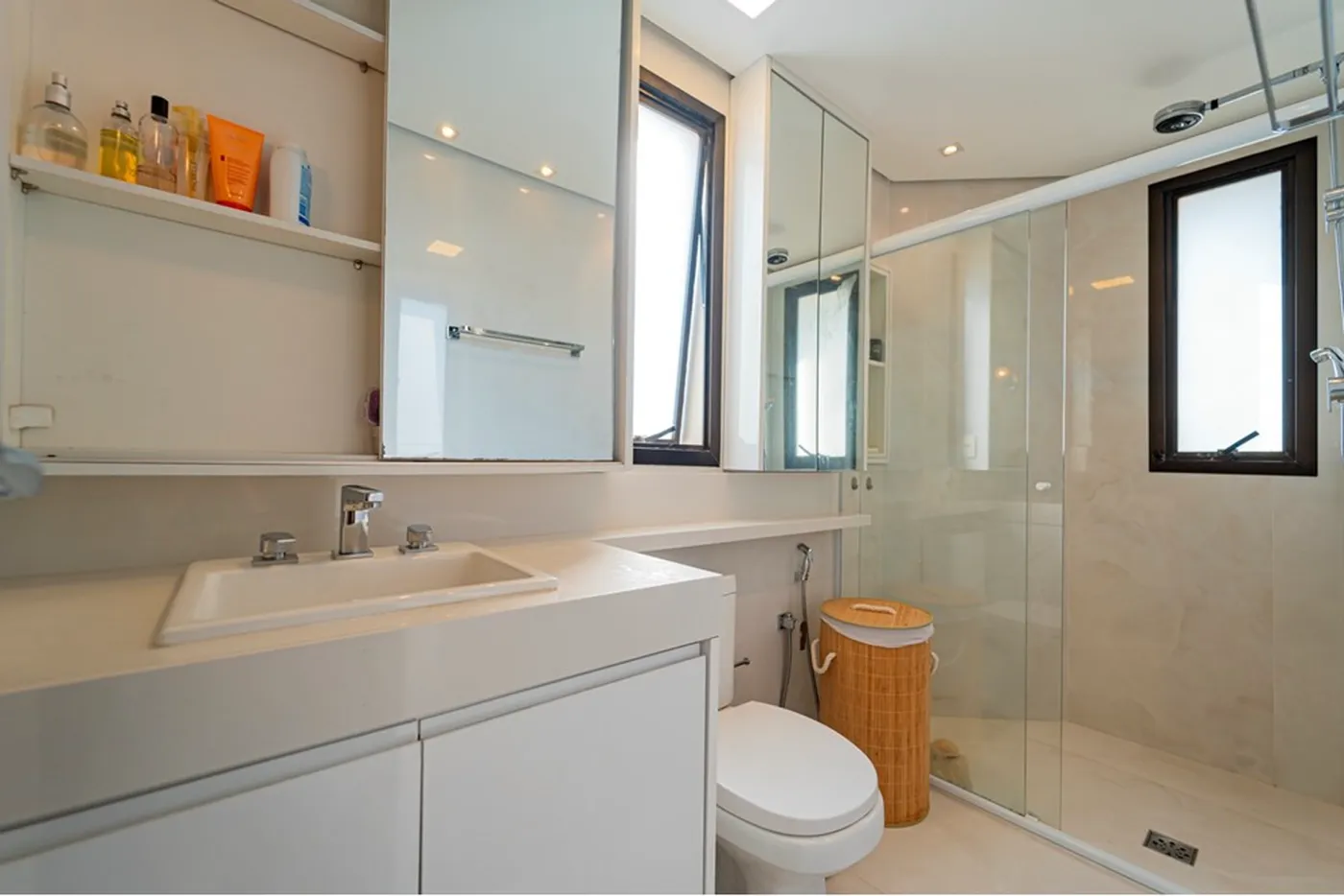VMDV 910 Apto 601301040-87 - Remax Studio 76 Exclusividades