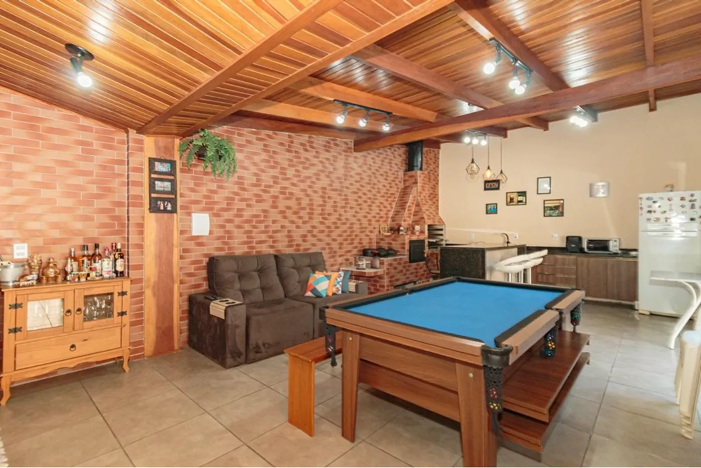 RBCLP 430 612491006-105 - REMAX Trend Exclusividades