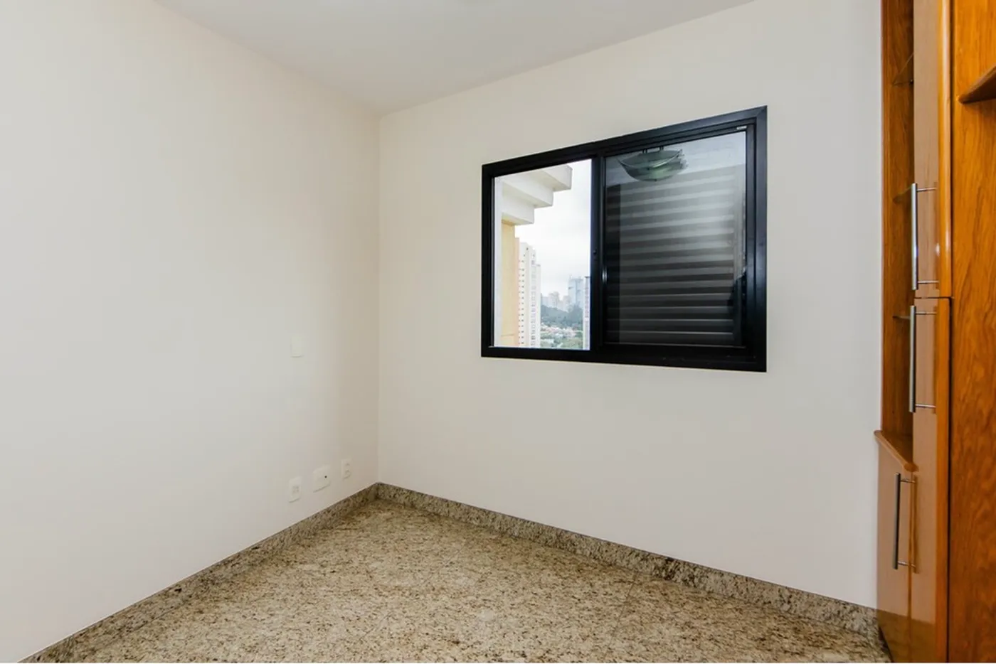 VAI 191 Apto 602051002-79 - REMAX B Loyalty Exclusividades