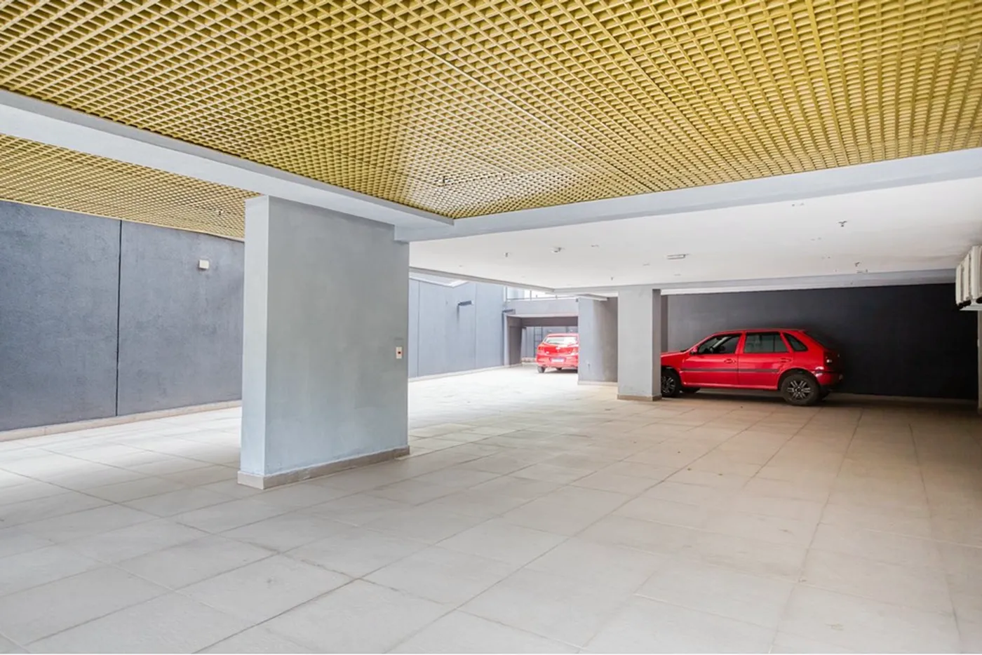 PT 446 Sala 601081092-4 - REMAX Lepex Exclusividades
