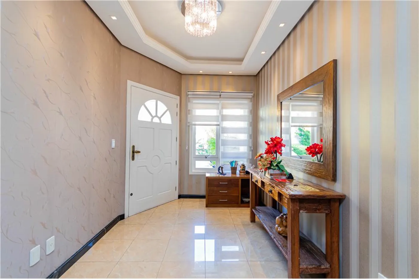 SE 190 Casa 612511010-107 - REMAX Moderna Exclusividades