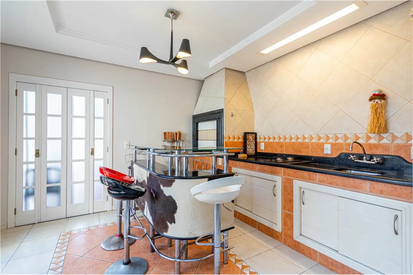 SE 190 Casa 612511010-107 - REMAX Moderna Exclusividades