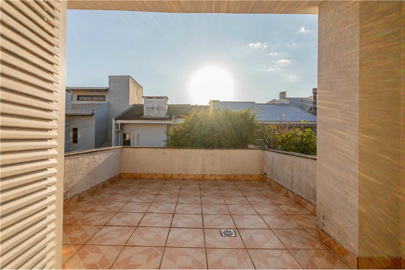 SE 190 Casa 612511010-107 - REMAX Moderna Exclusividades