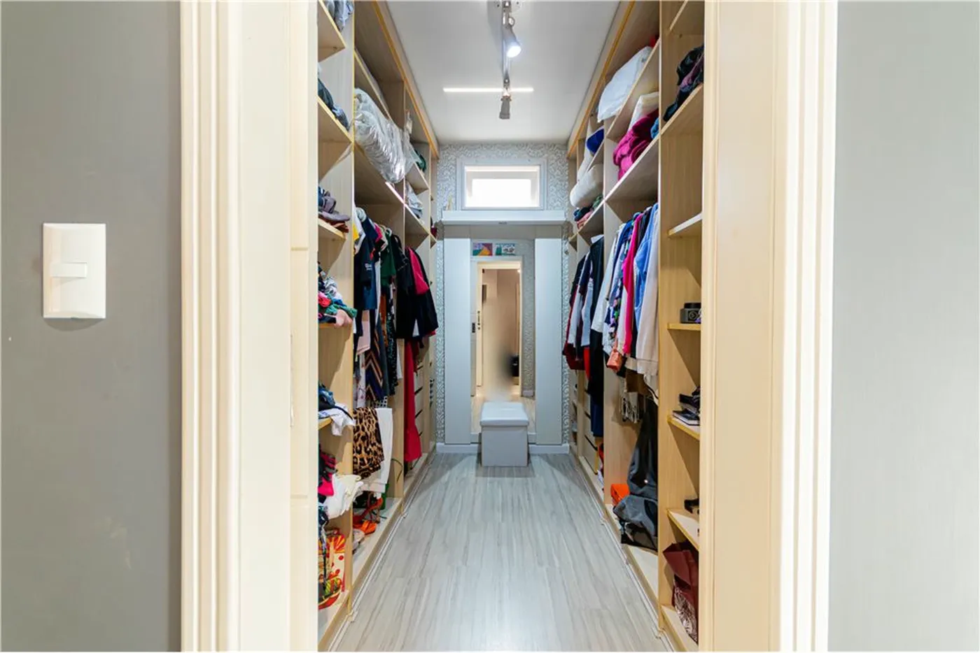 SE 190 Casa 612511010-107 - REMAX Moderna Exclusividades