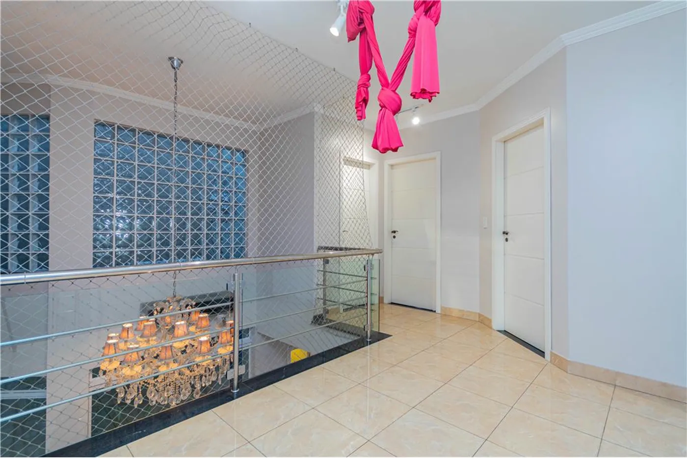 SE 190 Casa 612511010-107 - REMAX Moderna Exclusividades