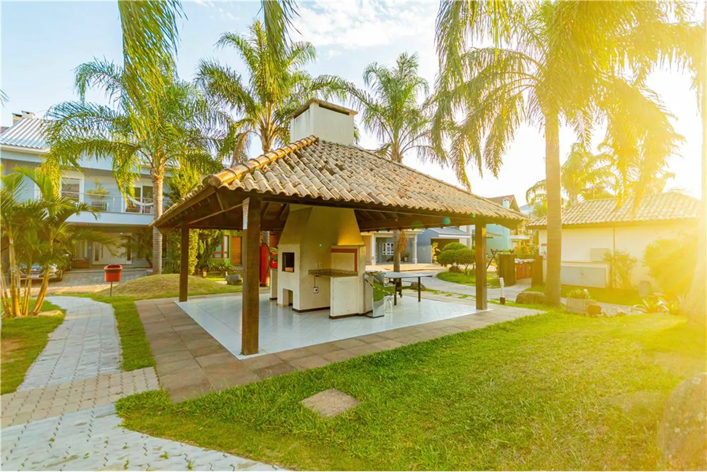 SE 190 Casa 612511010-107 - REMAX Moderna Exclusividades