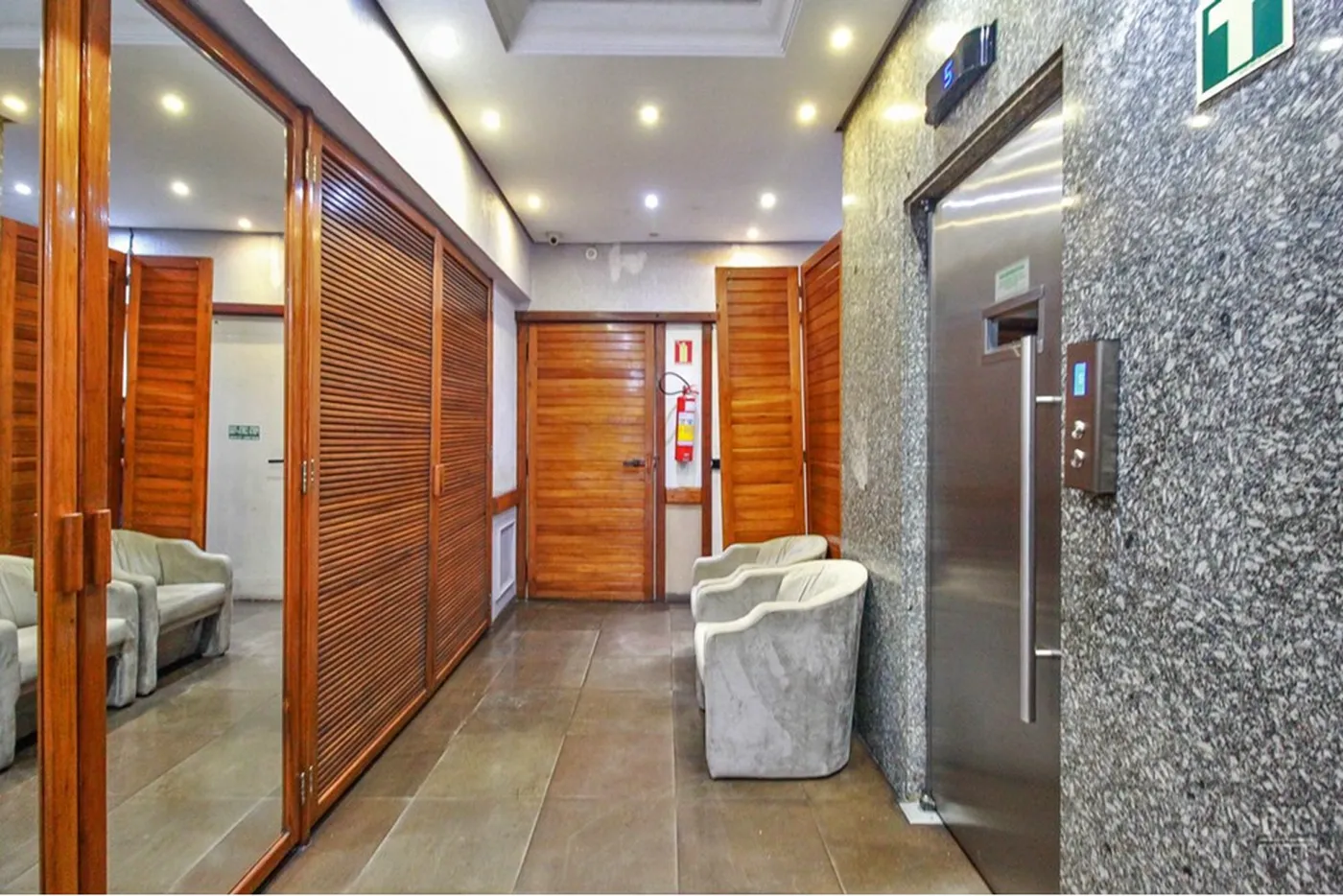 PPA 3504 Sala 612511074-72 - REMAX Moderna Exclusividades