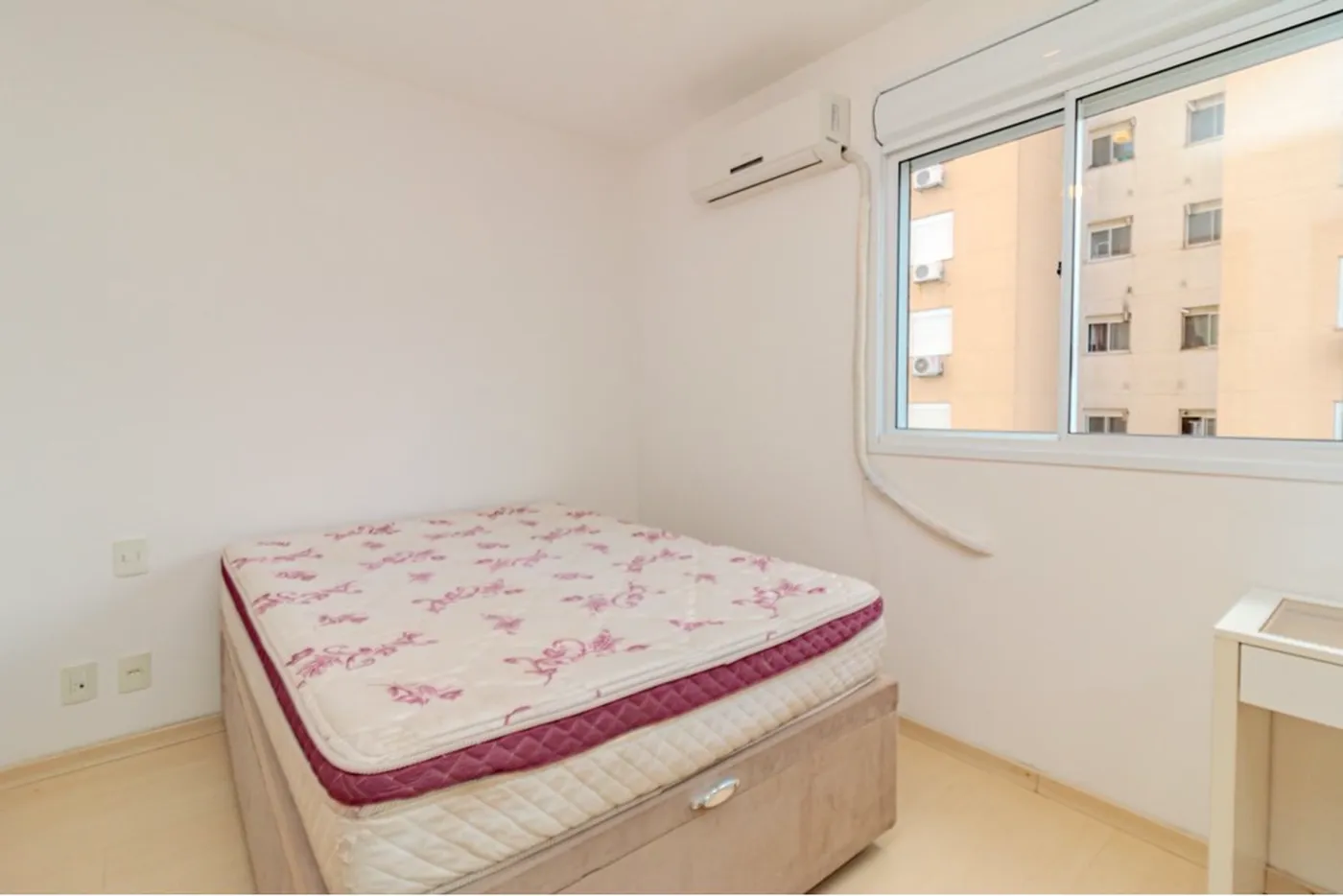 JCCR 200 Apto 612511074-79 - REMAX Moderna Exclusividades