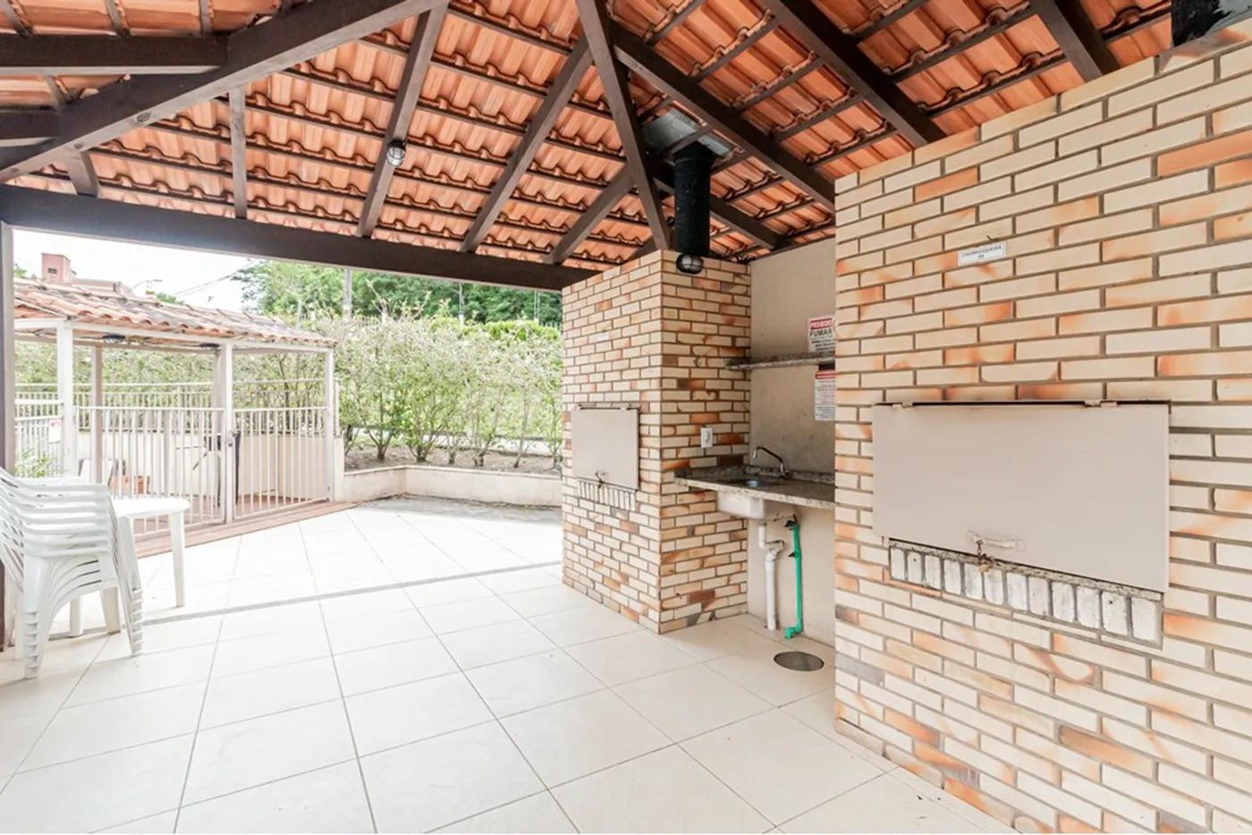 JCCR 200 Apto 612511074-11 - REMAX Moderna Exclusividades