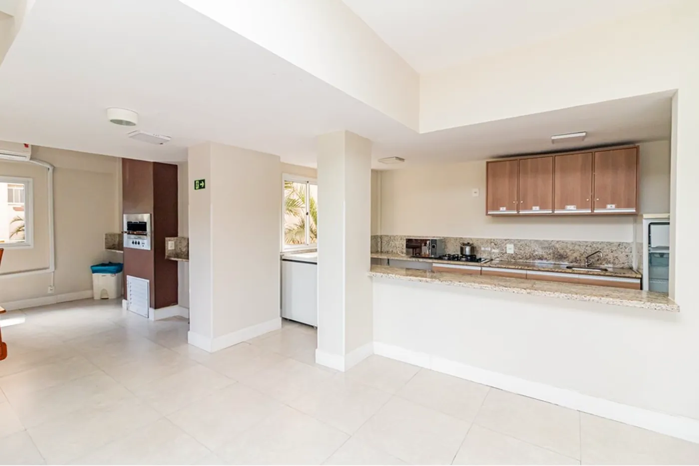JCCR 200 Apto 612511074-11 - REMAX Moderna Exclusividades