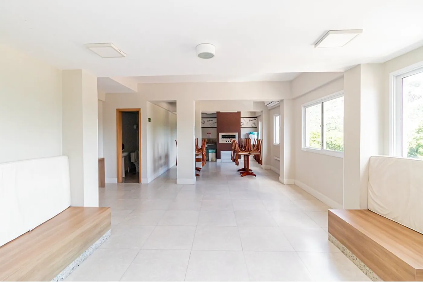 JCCR 200 Apto 612511074-11 - REMAX Moderna Exclusividades