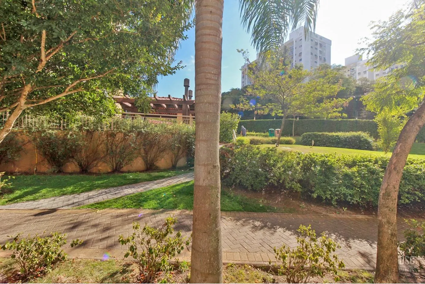 JCCR 200 Apto 612511074-11 - REMAX Moderna Exclusividades