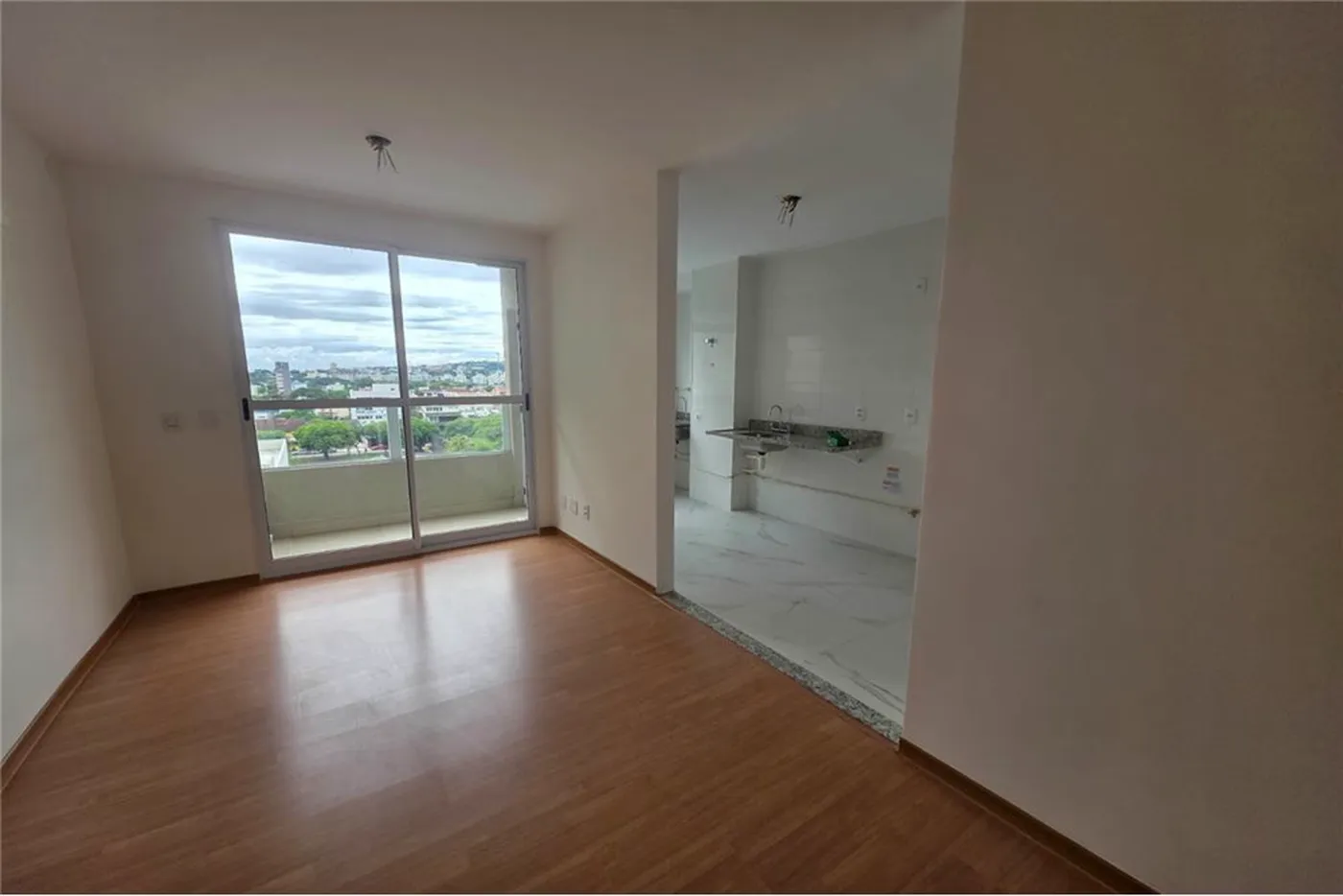CSSS 2688 Apto 612541001-170 - REMAX Street Exclusividades