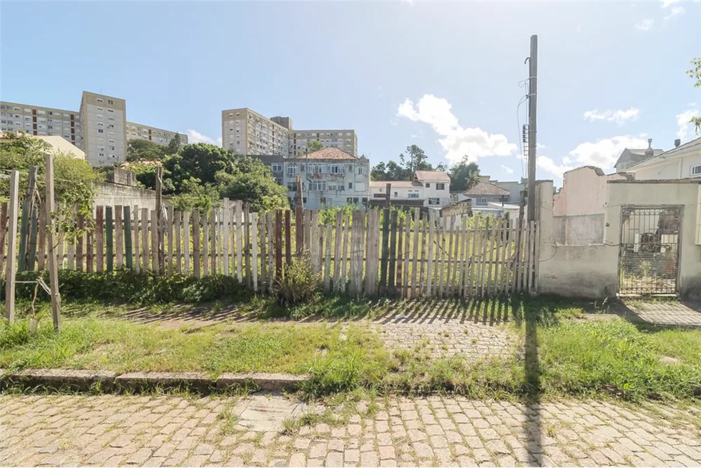 SATDF 747 Lote 612541001-143 - REMAX Street Exclusividades