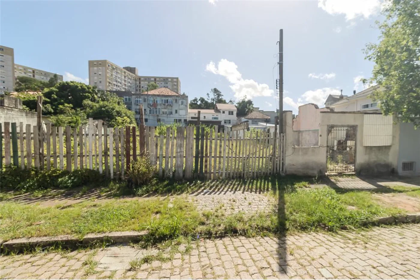 SATDF 747 Lote 612541001-143 - REMAX Street Exclusividades