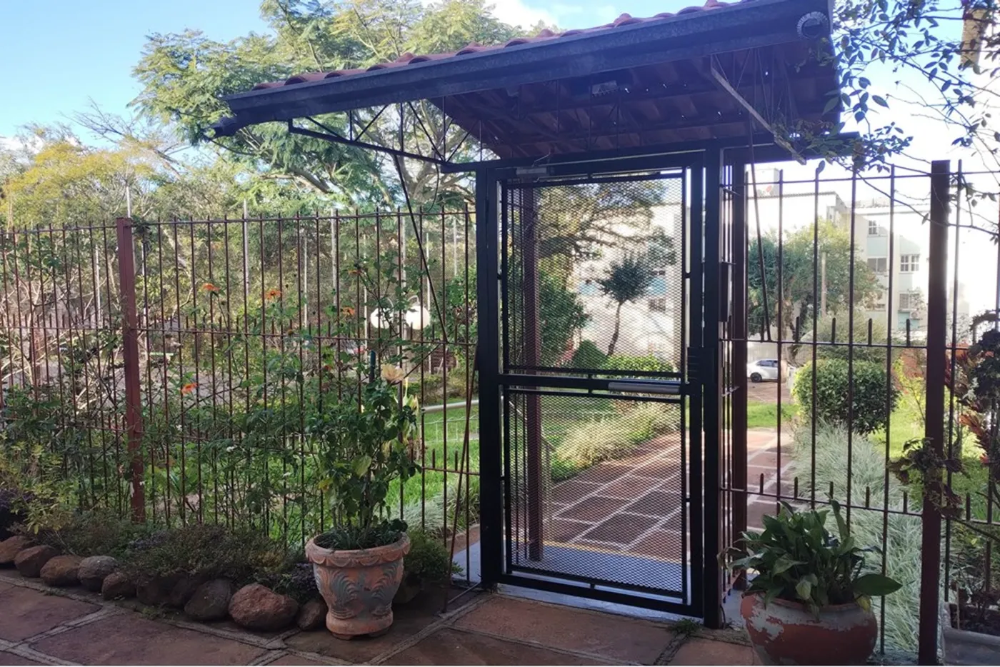 SAEFMR 105 Apto 612541001-182 - REMAX Street Exclusividades