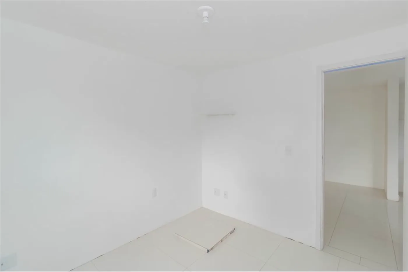 LDPJDOR 2190 Apto 612541001-169 - REMAX Street Exclusividades