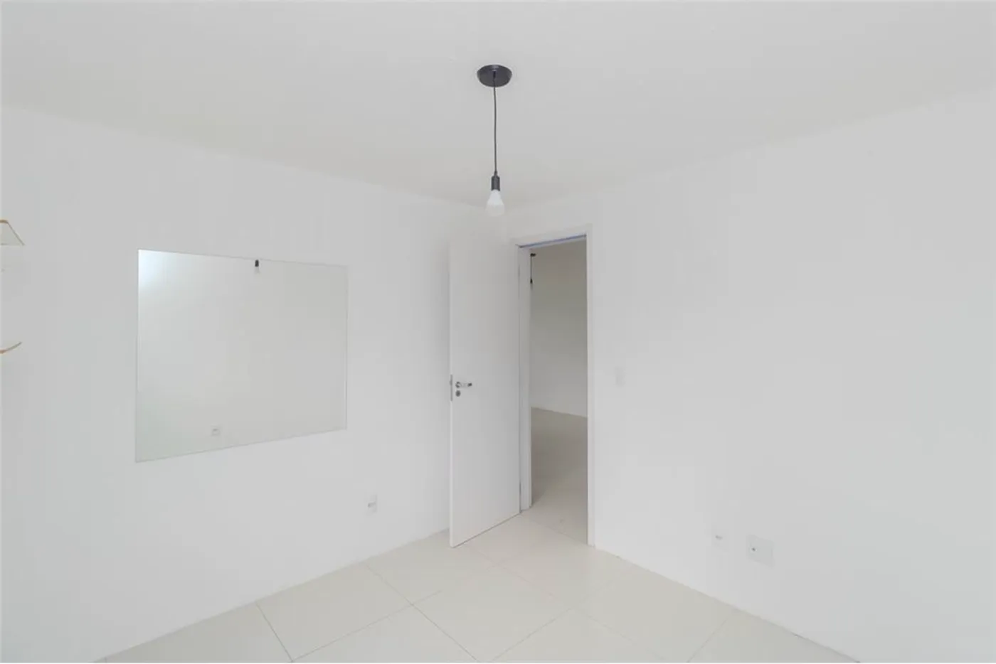 LDPJDOR 2190 Apto 612541001-169 - REMAX Street Exclusividades