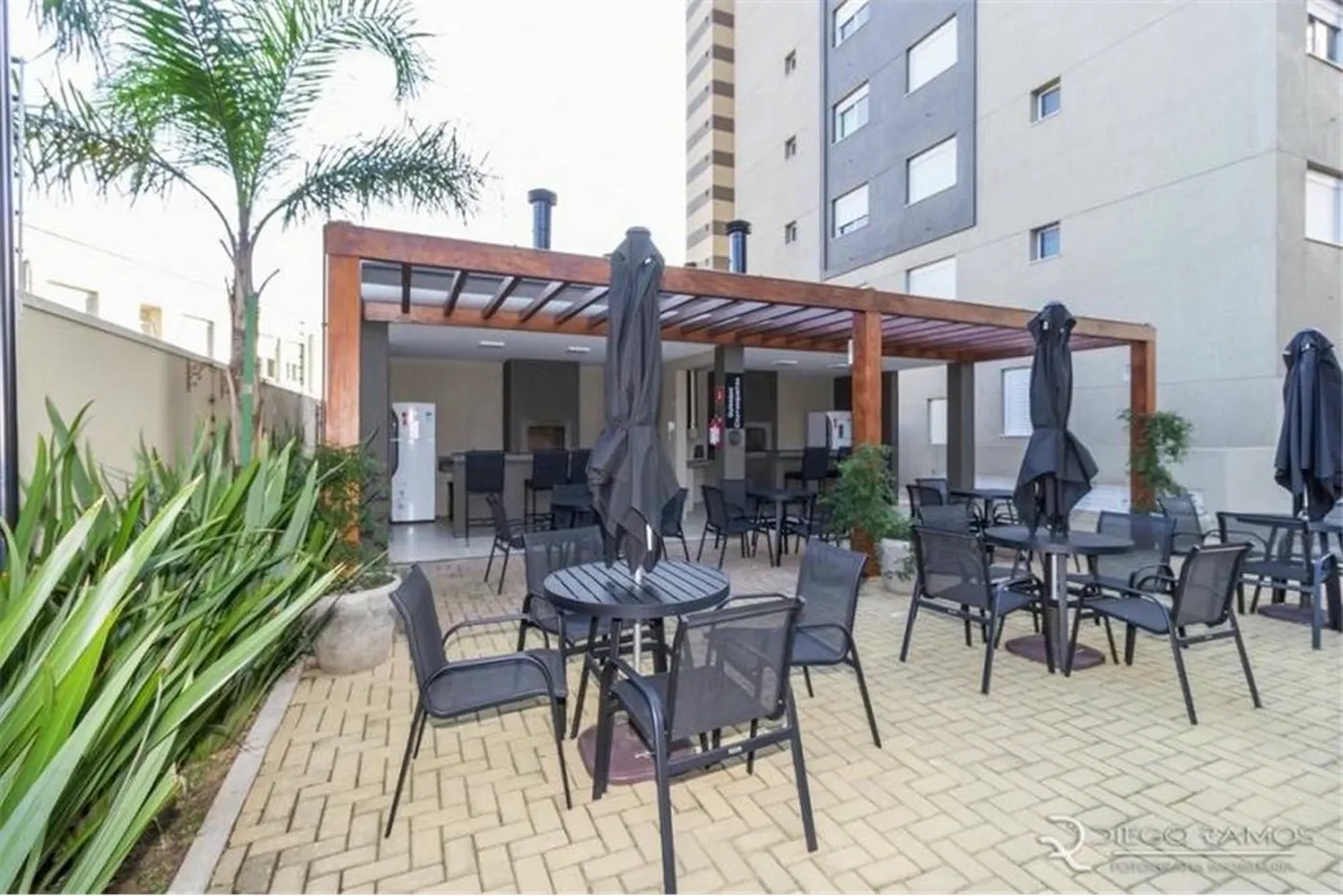 JCAB 251 Apto 612541001-153 - REMAX Street Exclusividades