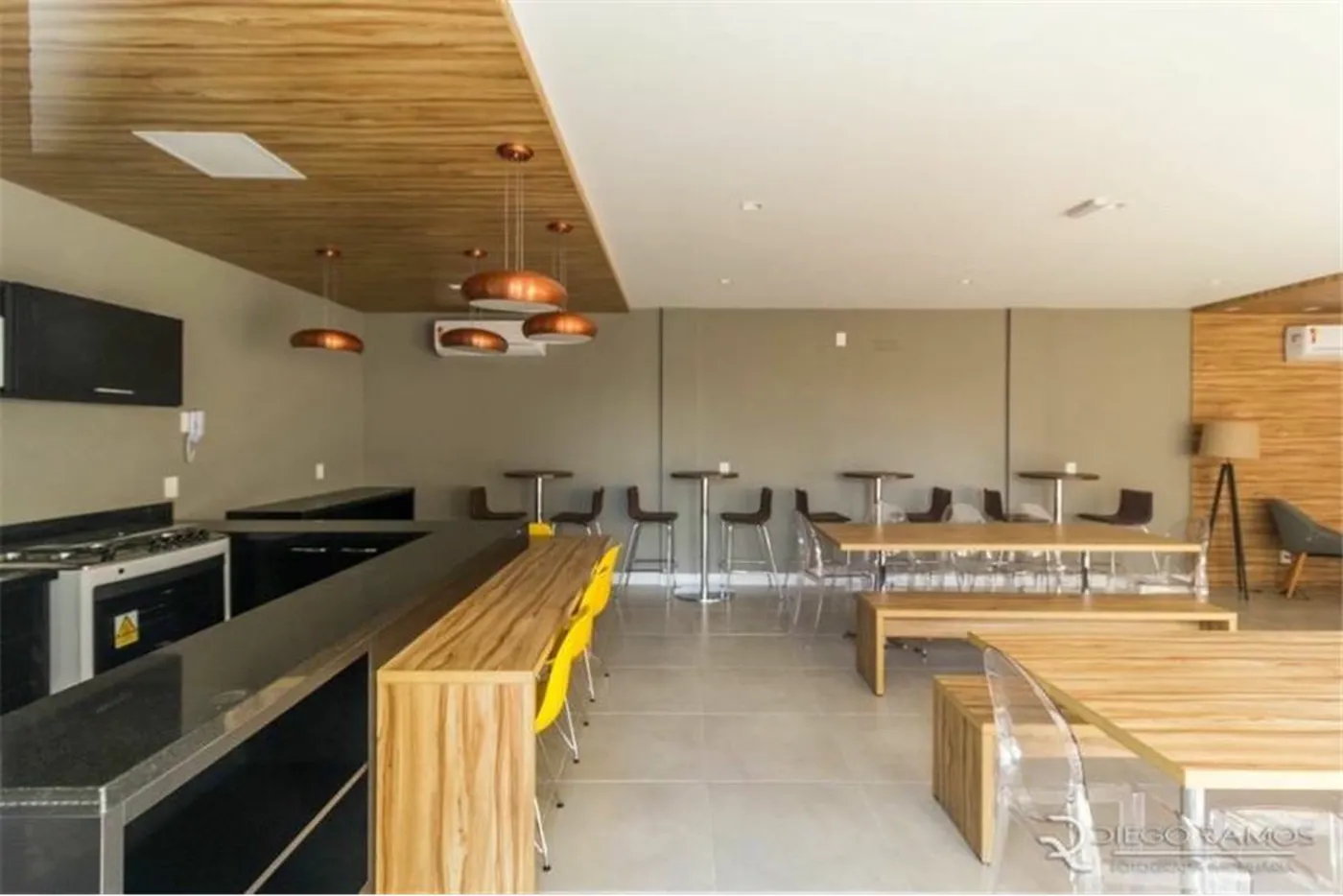 JCAB 251 Apto 612541001-153 - REMAX Street Exclusividades