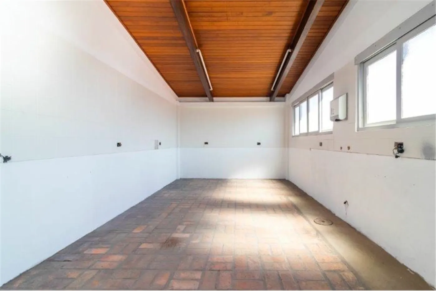PMDA 470 Sala 612541001-152 - REMAX Street Exclusividades