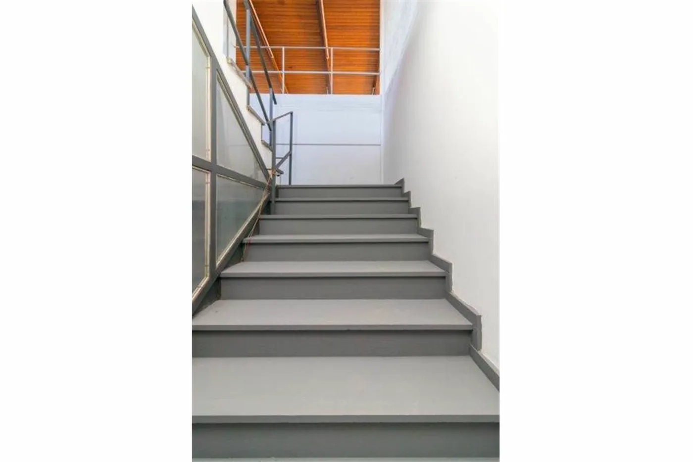 PMDA 470 Sala 612541001-152 - REMAX Street Exclusividades