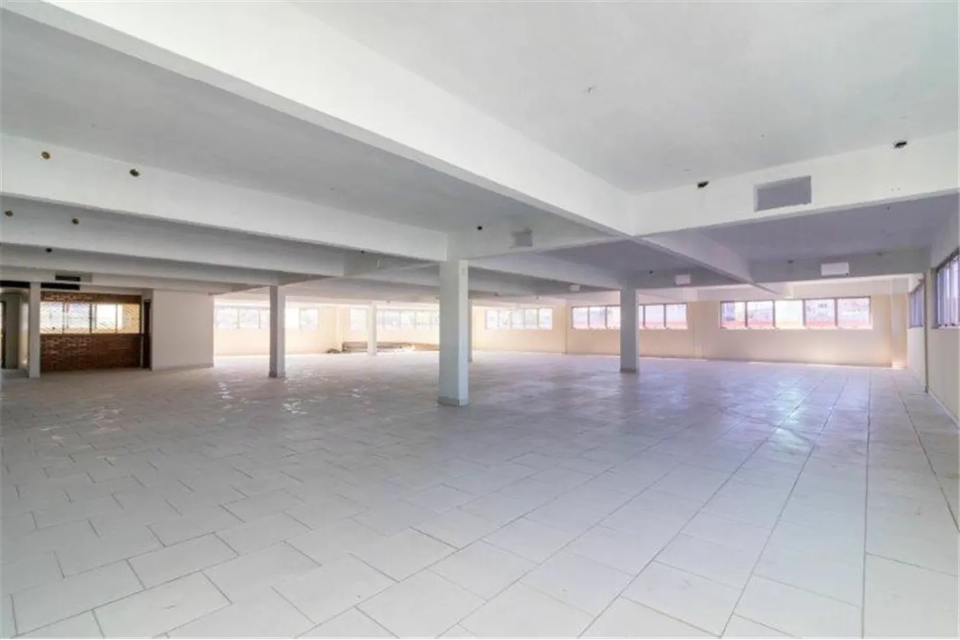 PMDA 470 Sala 612541001-152 - REMAX Street Exclusividades