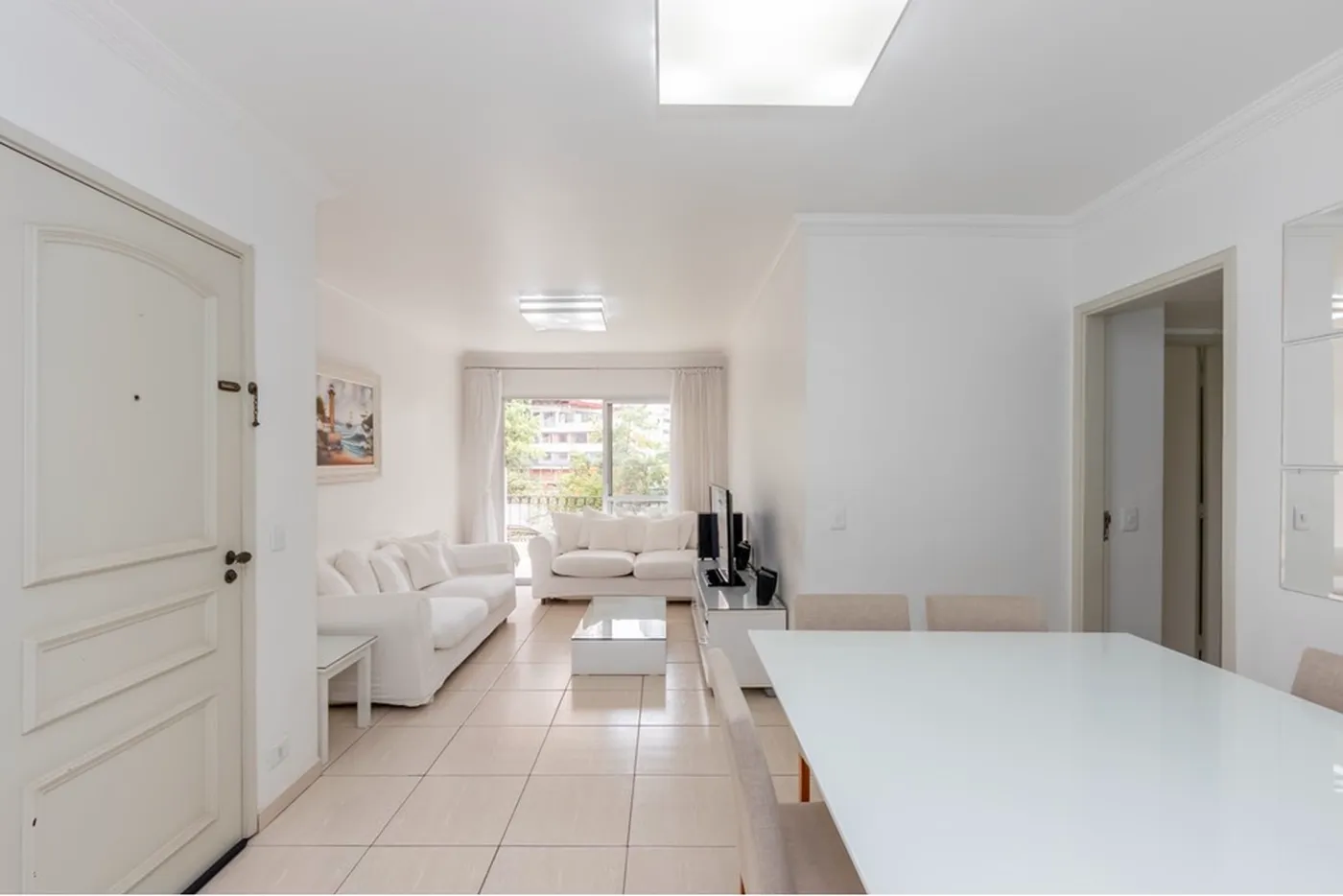 VCEDI 847 Apto 602031002-120 - REMAX Classique Exclusividades