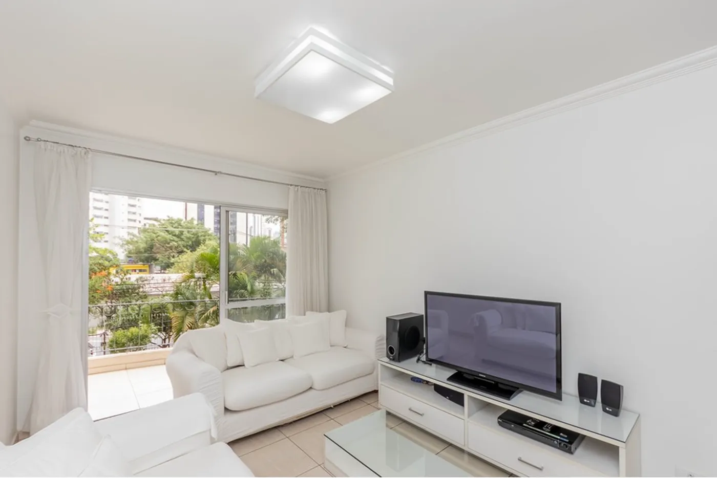 VCEDI 847 Apto 602031002-120 - REMAX Classique Exclusividades