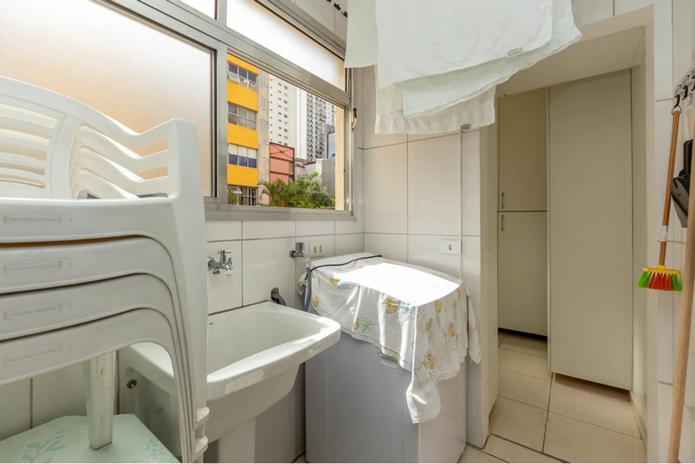 VCEDI 847 Apto 602031002-120 - REMAX Classique Exclusividades