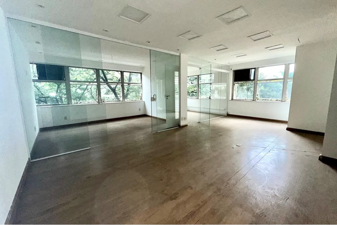 JPJEDL 680 Sala 601081056-52 - REMAX Lepex Exclusividades