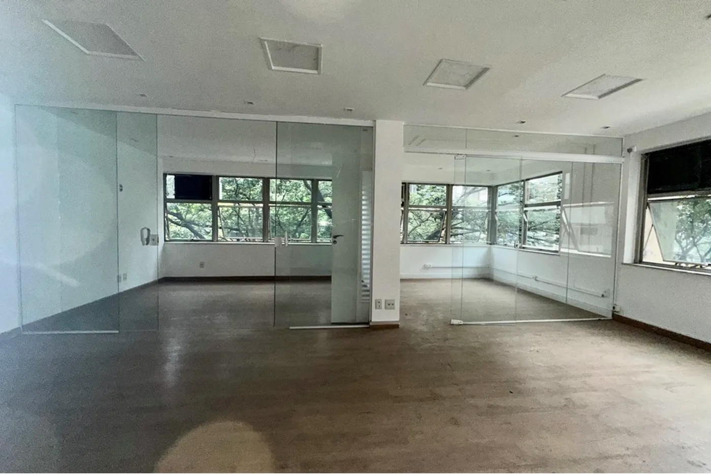 JPJEDL 680 Sala 601081056-52 - REMAX Lepex Exclusividades